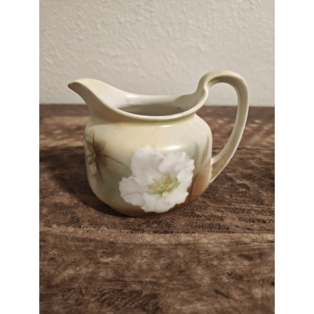Reinhold Schlegelmilch - RS Germany - pale green and Beige porcelain creamer